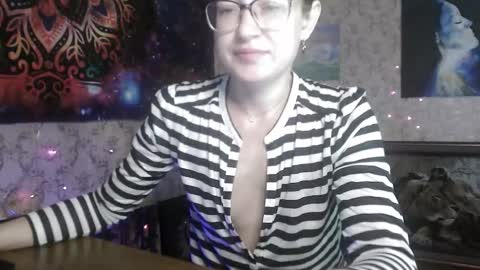 Snapshot of alice_peach chatting on October 2025 11:19:01 AM bigclit daddy squirt bigdildo fit online show from October 2025 11:19:01 AM