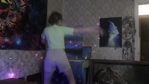 Snapshot of alice_peach chatting on October 2025 02:06:02 PM bigclit daddy squirt bigdildo fit online show from October 2025 02:06:02 PM