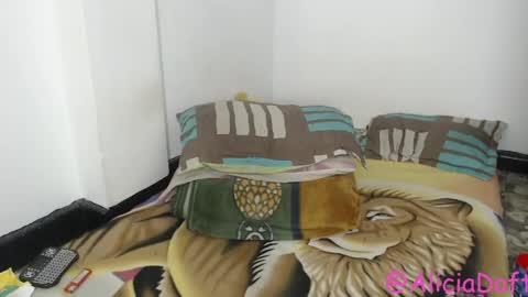 Alicia Aldara online show from April 2026 03:35:01 PM