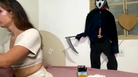 alice_santana2002 online show from October 2025 09:27:01 PM