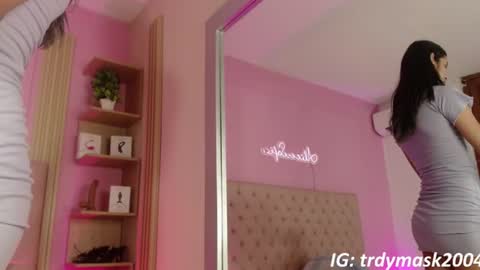 Sofia online show from June 2026 12:36:02 PM