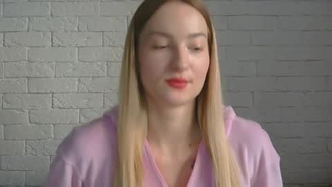 Alice online show from October 2025 02:59:02 PM