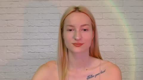 Snapshot of alice_sweet_01 chatting on June 2026 06:21:01 PM Alice online show from June 2026 06:21:01 PM
