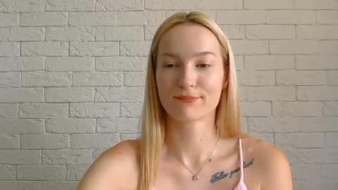Snapshot of alice_sweet_01 chatting on June 2026 01:26:02 PM Alice online show from June 2026 01:26:02 PM