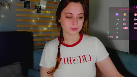 Snapshot of alice_wander chatting on March 2026 01:55:02 AM Alice online show from March 2026 01:55:02 AM