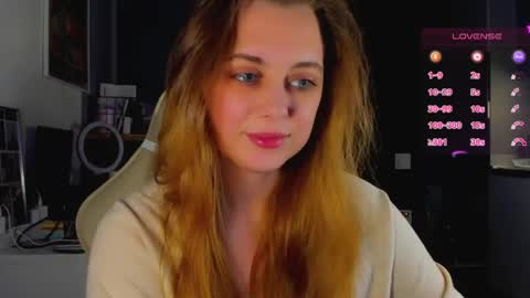 Snapshot of alice_wander chatting on April 2026 09:48:02 AM Alice online show from April 2026 09:48:02 AM