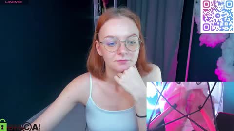 Cat online show from September 2025 10:32:01 PM