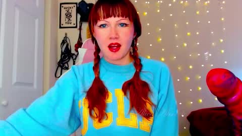 Snapshot of aliceabsolute chatting on December 2024 06:39:01 PM Alice online show from December 2024 06:39:01 PM