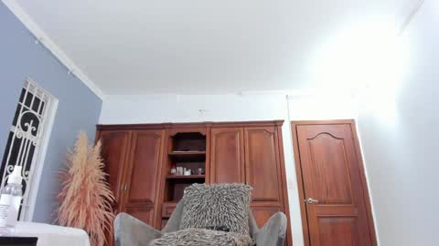 Snapshot of alicebarry chatting on January 2025 12:30:01 AM Alice online show from January 2025 12:30:01 AM