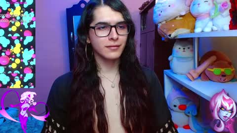 Snapshot of alicebathory_ chatting on February 2025 01:44:02 AM Alice Bathory online show from February 2025 01:44:02 AM
