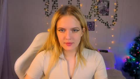 AliceCasey online show from December 2024 11:36:01 PM