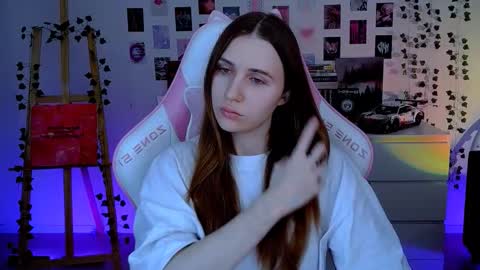 Snapshot of alicecharmy chatting on October 2025 05:32:02 AM alicecharmy online show from October 2025 05:32:02 AM