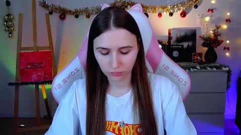 Snapshot of alicecharmy chatting on December 2025 10:10:02 AM alicecharmy online show from December 2025 10:10:02 AM