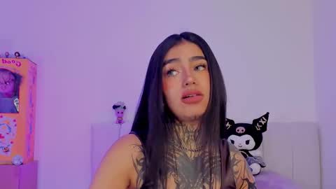 Snapshot of alicee_0 chatting on October 2025 03:07:01 PM Alice online show from October 2025 03:07:01 PM