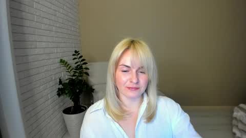 Alicee online show from February 2026 07:34:02 PM