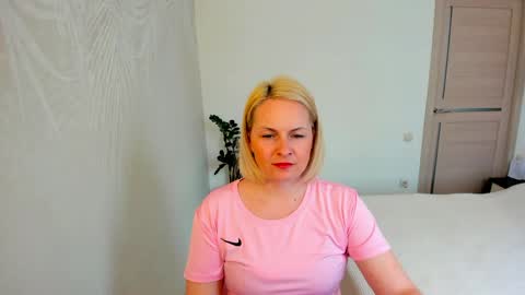 Alicee online show from April 2026 09:19:02 AM