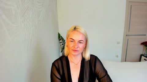 Alicee online show from June 2026 10:06:02 AM