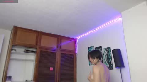 alicee_logan_ online show from September 2025 11:09:02 PM