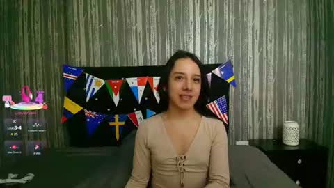 alicee_moonn online show from June 2026 05:15:01 PM