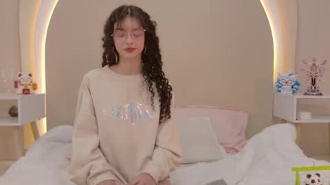 alice online show from April 2026 06:05:02 PM