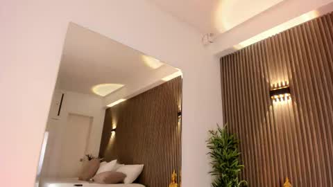 Snapshot of alicehanz_ chatting on February 2026 04:22:01 AM Alice online show from February 2026 04:22:01 AM