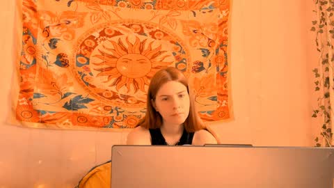 Alice online show from April 2026 05:18:02 AM