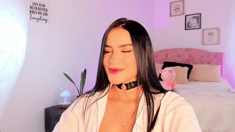 Snapshot of alicekiing_ chatting on February 2026 03:38:02 AM ALICEKIING online show from February 2026 03:38:02 AM