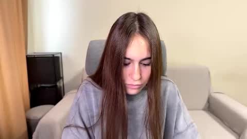 Snapshot of alicekollt chatting on October 2025 07:42:01 AM alicekollt online show from October 2025 07:42:01 AM