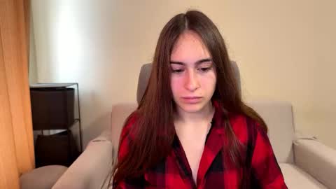 Snapshot of alicekollt chatting on October 2025 08:27:02 AM alicekollt online show from October 2025 08:27:02 AM