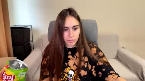 Snapshot of alicekollt chatting on November 2025 10:26:01 AM alicekollt online show from November 2025 10:26:01 AM