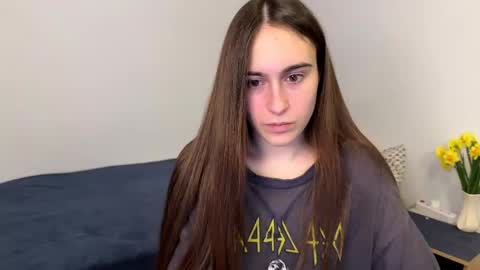 alicekollt online show from April 2026 02:27:02 AM