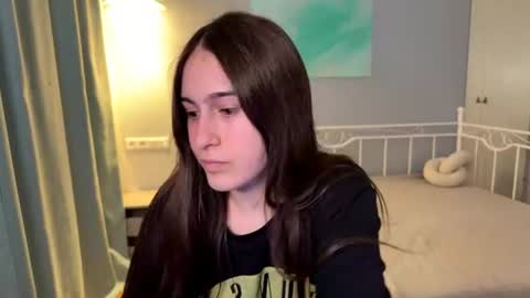 alicekollt online show from June 2026 05:59:02 PM