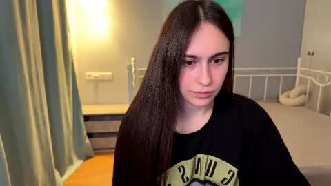 alicekollt online show from June 2026 08:25:02 PM