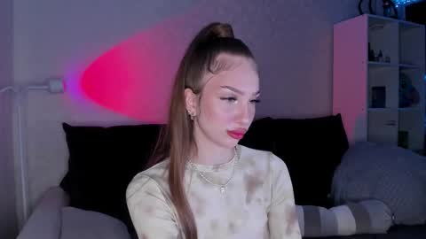 Alice online show from November 2025 05:29:01 AM