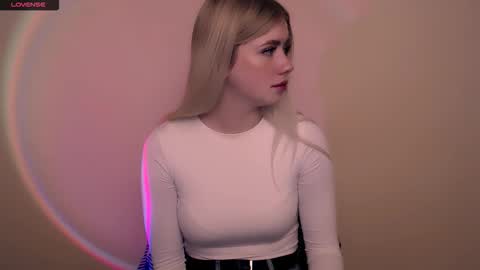 Alice online show from November 2025 07:51:02 AM