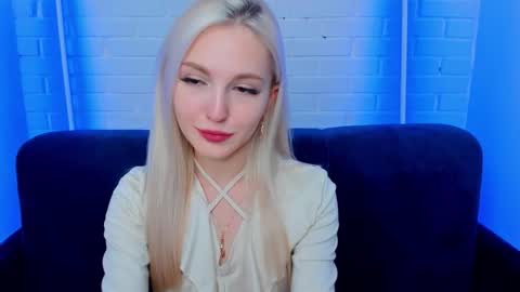 alicemonro online show from September 2025 09:14:01 AM