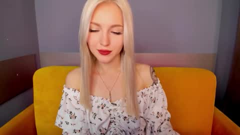 alicemonro online show from October 2025 09:00:01 AM