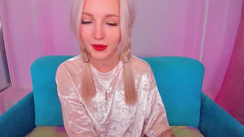 alicemonro online show from November 2025 08:27:02 AM