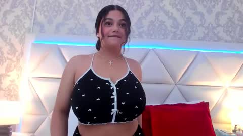 Alice Morelli  online show from March 2026 02:33:02 AM