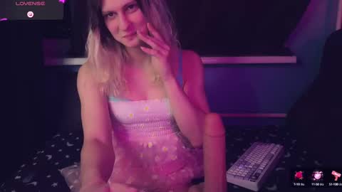 AlicePinkhead online show from February 2025 03:36:02 PM