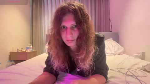 AlicePinkhead online show from April 2026 07:24:01 AM