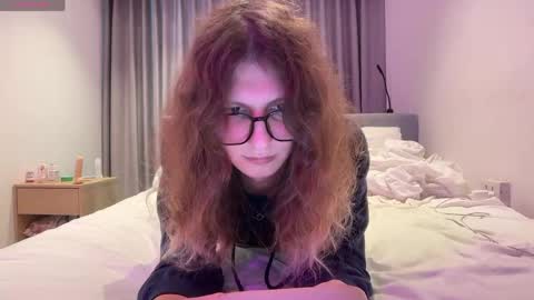 AlicePinkhead online show from June 2026 09:20:01 AM