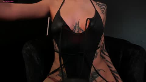 Snapshot of alicepoixxxon chatting on January 2025 11:17:01 AM ALICE online show from January 2025 11:17:01 AM