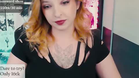 Snapshot of aliceriddle1 chatting on December 2025 10:07:02 PM aliceriddle1 online show from December 2025 10:07:02 PM