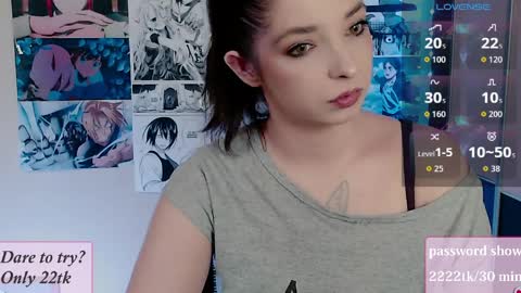 aliceriddle1 online show from May 2026 06:08:01 AM
