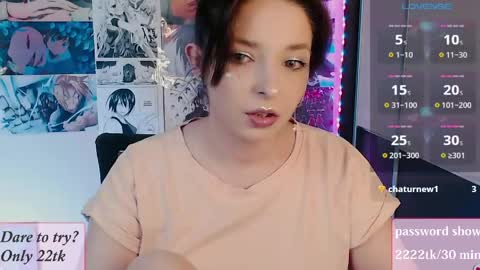 aliceriddle1 online show from May 2026 03:41:01 PM