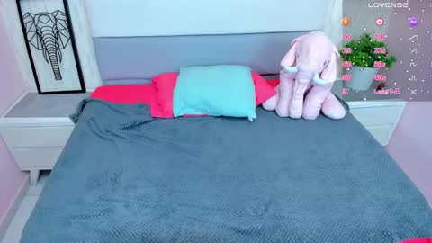          online show from January 2025 07:52:01 PM