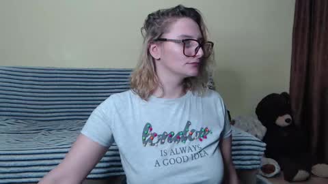 Alice online show from February 2025 05:04:02 PM