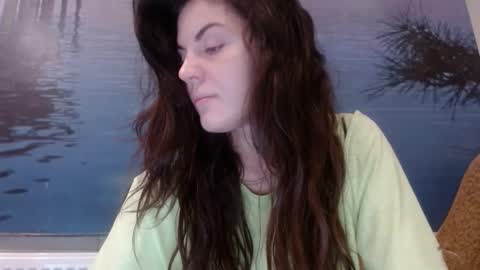 AliceTailorrr online show from October 2025 05:08:02 AM