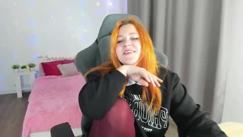 Snapshot of alicewinchesterr chatting on October 2025 06:16:02 PM Alice online show from October 2025 06:16:02 PM